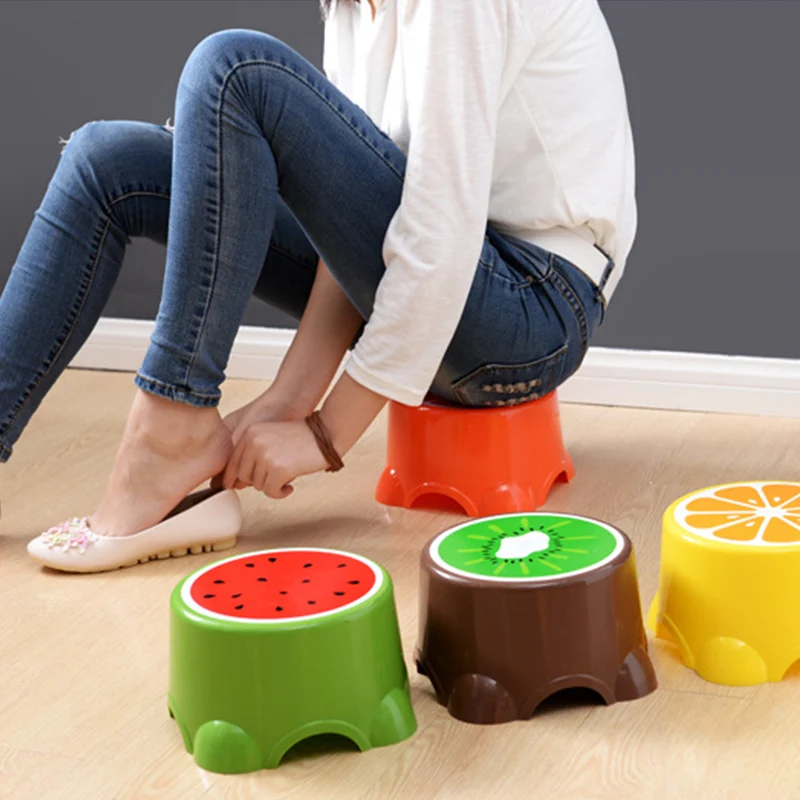 

Simple fashion small fruit plastic children's stool cute plastic stool baby cartoon foot thickened bench