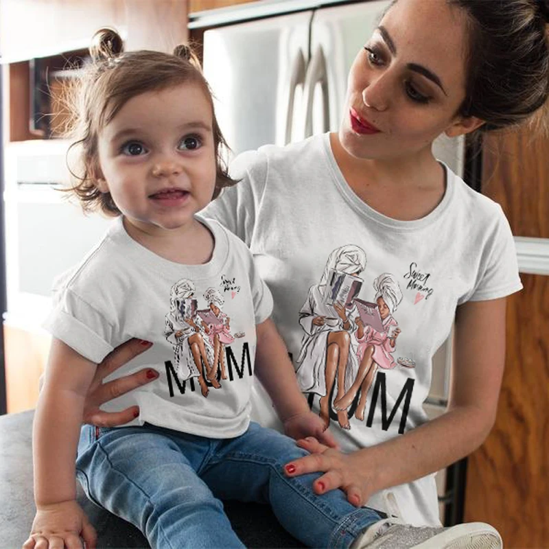 

ZSIIBO Family Matching Vogue Female T-Shirt Mom daughter Girls Clothes T-shirt Tee Fashion Harajuku Kawaii White Tshirt CX6L227