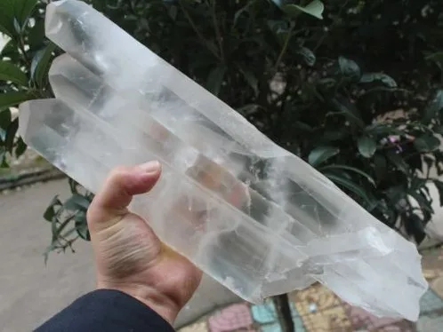 

11.0 lb NATURAL CLEAR QUARTZ CRYSTAL CLUSTER AWESOME FORM Specimen