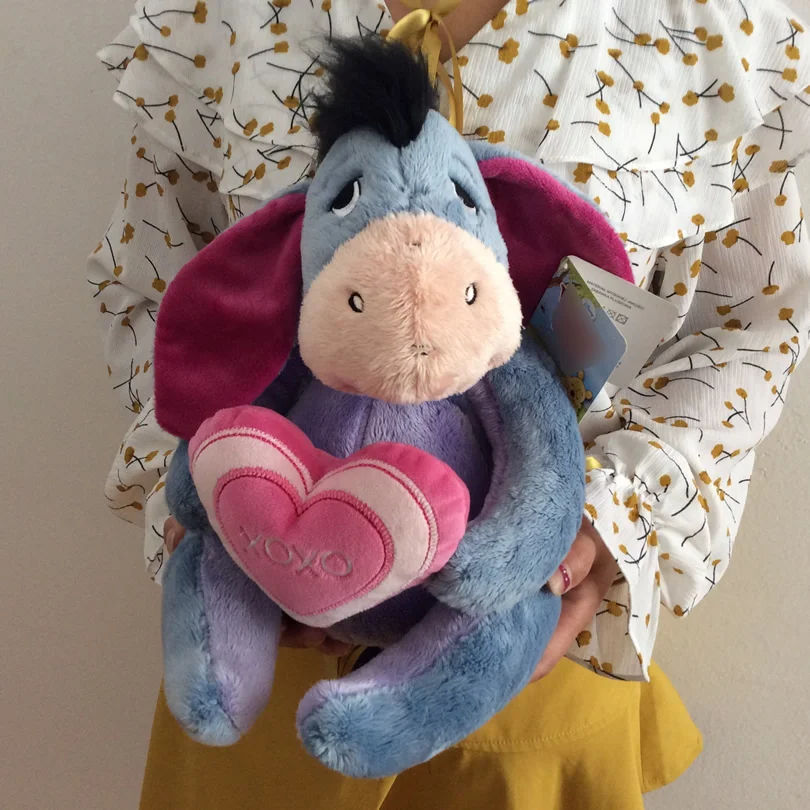 Игрушка плюшевая Eeyore на осле сидячая Мягкая кукла с удержанием сердца 28 см