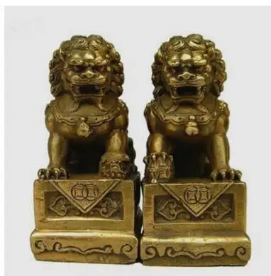 

Art Bronze Decoration Crafts Brass old collect A Pair Brass Folk Fengshui Foo Fu Dog Guardion Door Lion Statue sculpture