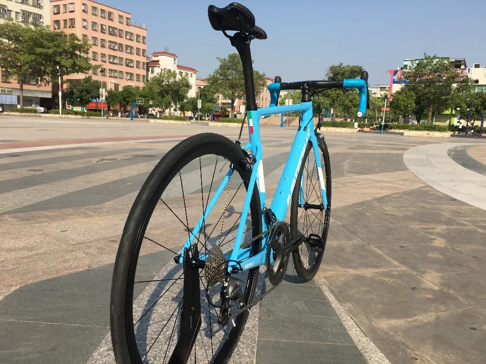 Perfect 700C carbon Road Complete Bike 22 Speed 105 5800 Groupset TAIWAN brand light blue sky FASTERWAY CLASSIC D brake 49/52/54/56/58 21 Perfect 700C carbon Road Complete Bike 22 Speed 105 5800 Groupset TAIWAN brand light blue sky FASTERWAY CLASSIC D brake 49/52/54/56/58 21
