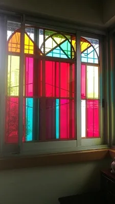 70 см x 200 см Цветная декоративная стеклянная изоляционная оконная пленка Солнцезащитная Защитная мембрана двухцветная оконная наклейка цветная пленка