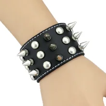 Мода широкий Европейский Стиль Преувеличенные мужские кожаные браслеты& браслеты панк-шипы браслет в заклепках Спорт крутой браслет для мужчин бесплатно