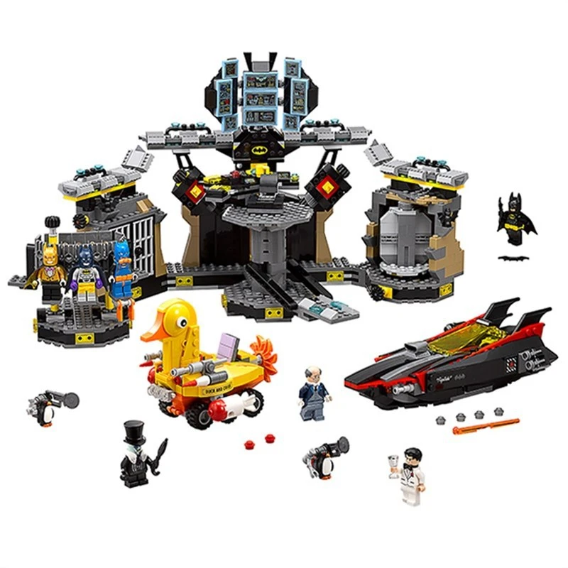 

1047Pcs Genuine Compatible with Legoinglys Batman Movie Series Break-in Building Blocks Bricks Education Toys