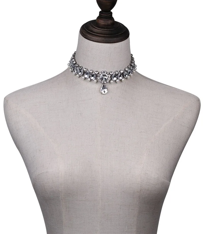Трендовое Новое модное классическое ожерелье-чокер в винтажном стиле ожерелье с кулоном с кристаллами для женщин и девушек, подарочное массивное ожерелье