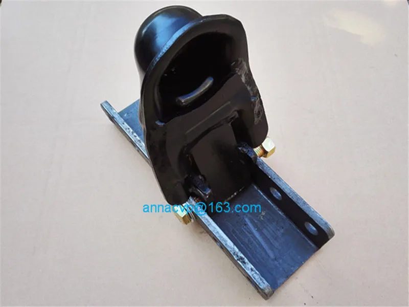 NEW 14k Adjustable Trailer Coupler w Channel  Bolts 1 (1)