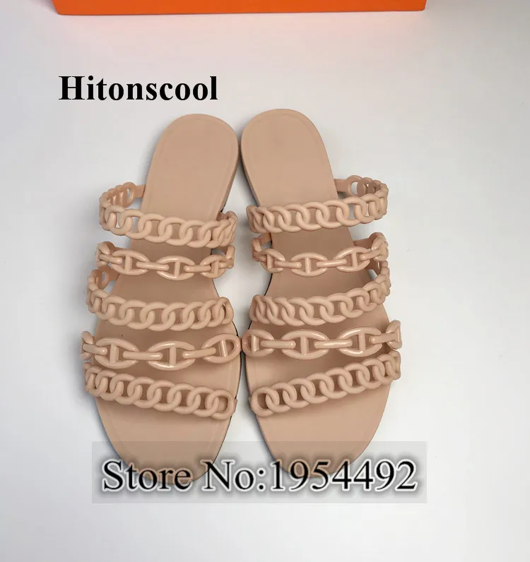 8579316732_520706816