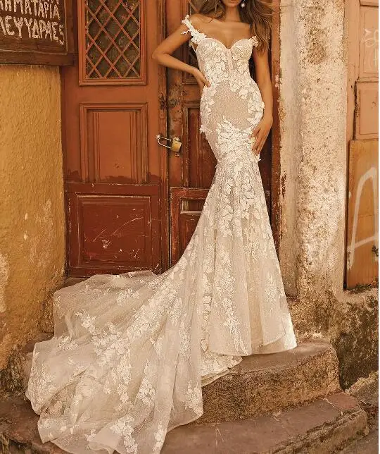 

2019 Mermaid Wedding Dresses Strapless Beading Tiered Organza Skirt Slim Fit Sexy Bridal Gowns Zipper Garden Vestido De Novia