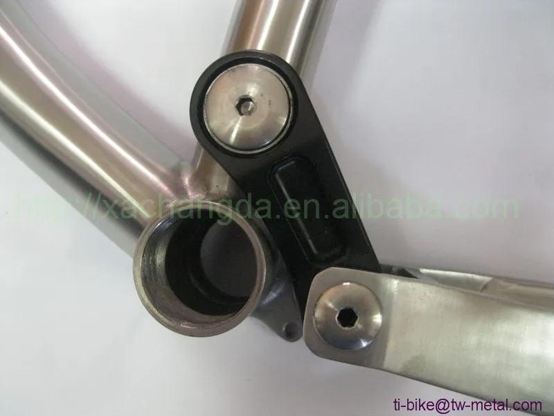 Excellent Titanium Suspension Bike Frame with Taper Head Tube Custom Titanium Suspension Frame with Post Mouth Brake China Titanium Frame 2 Excellent Titanium Suspension Bike Frame with Taper Head Tube Custom Titanium Suspension Frame with Post Mouth Brake China Titanium Frame 2