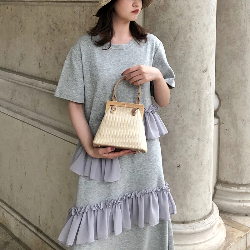 Модная женская Соломенная деревянная сумка с зажимом, Женская Ретро сумка через плечо с деревянной ручкой, летние пляжные сумки для женщин