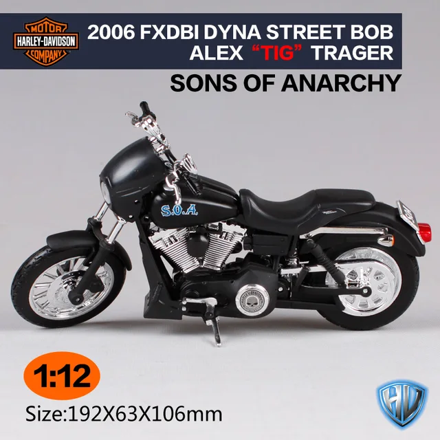 Maisto Sons of Anarchy Alex Tig Trager 2006 Harley Davidson FXDBI Dyna Street