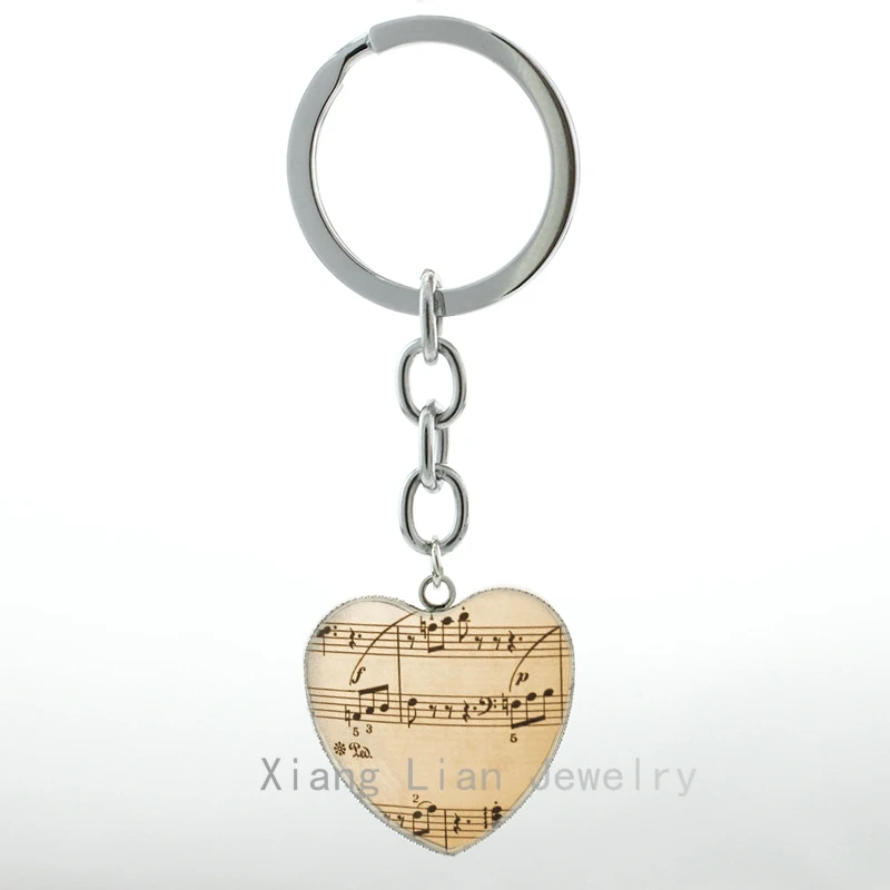 

Vintage Music Notes heart pendant keychain antique tone Old Sheet Music Jewelry key chain ring musician music lovers gifts H44