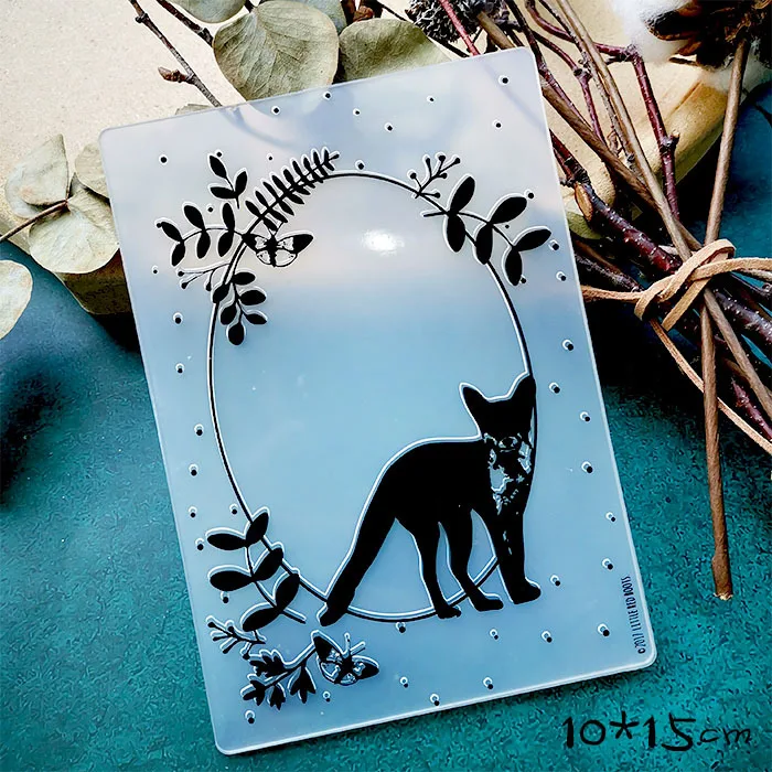 

2019 New Cat Plastic Embossing Folders Diy Paper Cards Making Template Scrapbooking Craft Photo Album Wedding Decoration