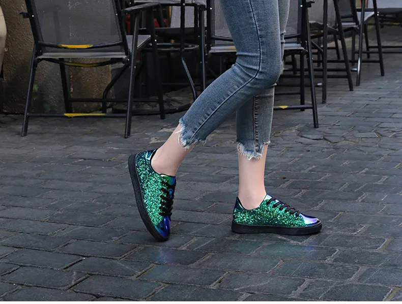  2019 New Fashion Spring Women Sneakers Casual Flat lace-Up Bling Glitter Shining Green Beautiful Vulcanized Shoes Woman (6)