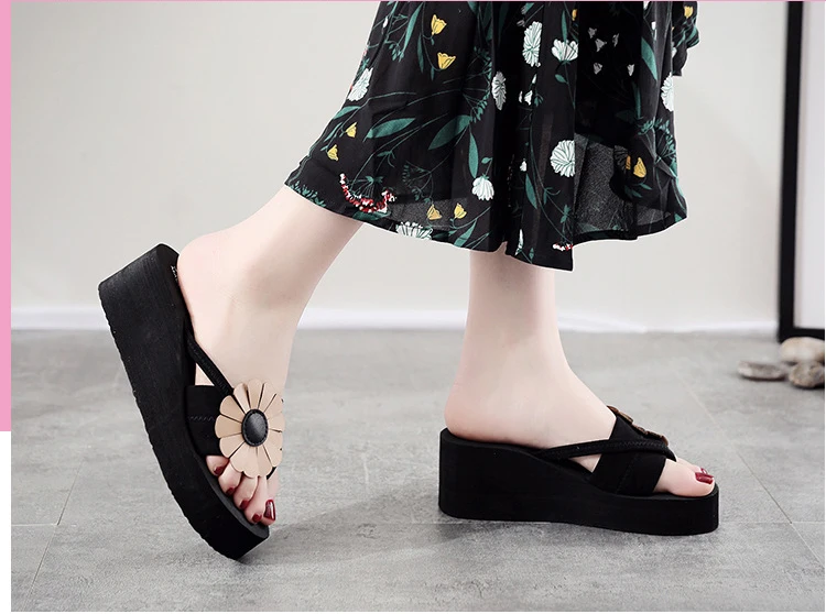 10556464429_1186939579_20