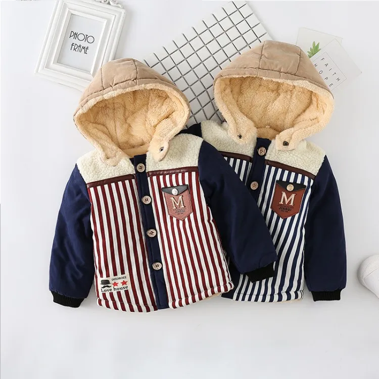 

2017 Winter New Boys Thickening Hooded Warm Down Jackets Children Strap Down Coats Boy Simple Fashion Jacket for 0-5Y