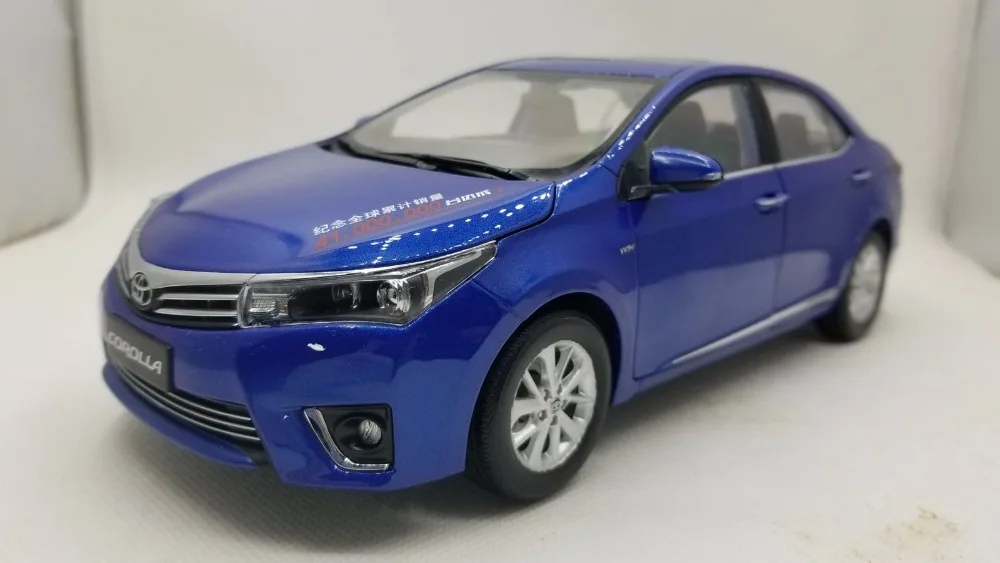 1:18 литая под давлением модель для Toyota Corolla синий редкий сплав игрушечный автомобиль миниатюрная Коллекция подарков