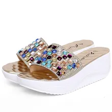 YeddaMavis 2019 Summer New Colorful Rhinestone Slippers Wedges Platform Sandals Shoes Woman Crystal Beach Flip Flops Women Shoes new women flat shoes rhinestone slippers colorful crystal sandals kid suede rivets studded outdoor rhinestone zapatos mujer