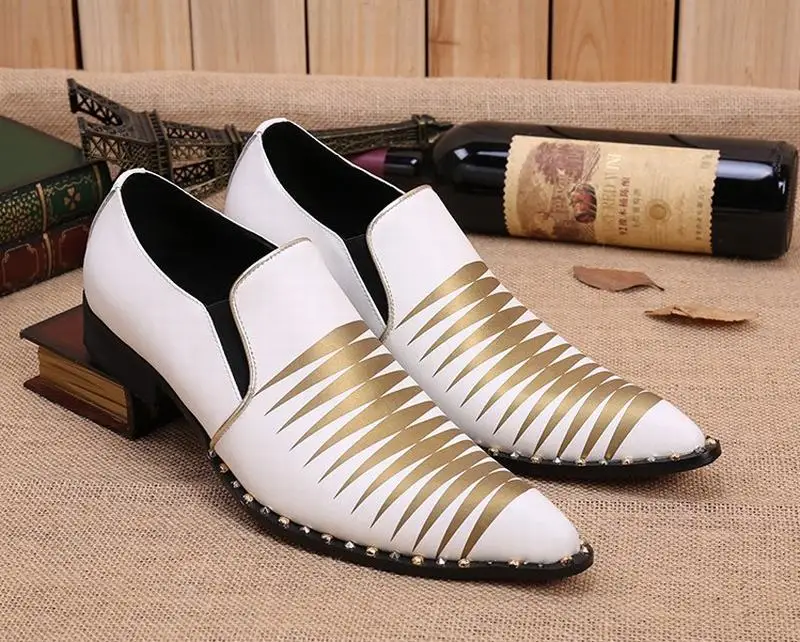 Новинка Zapatillas Hombre кожаная обувь модные Лоферы ручной работы в золотую полоску