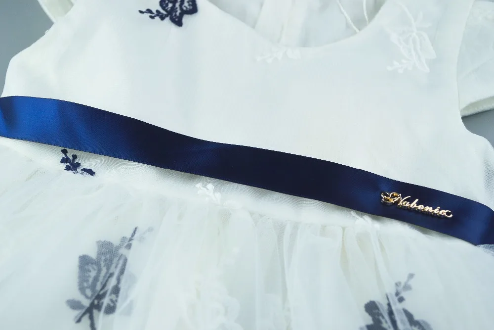 1-y-detail-blue (2)