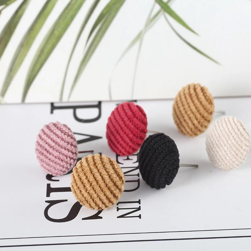 

1 Pair Acrylic Earrings Acetate Plate Geometric Earring Round Button Flannel Stud Earring Fashion Women Jewelry Earrings