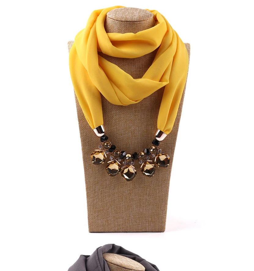 pendant-scarf_19