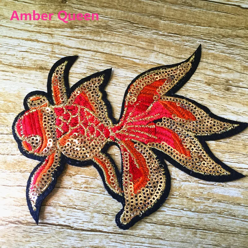 

New Arrival Iron-on Stickers 2pcs Cloth Embroidery Children Clothing Sequined Patch Luckey Goldfish DIY Accessories Patch Carp