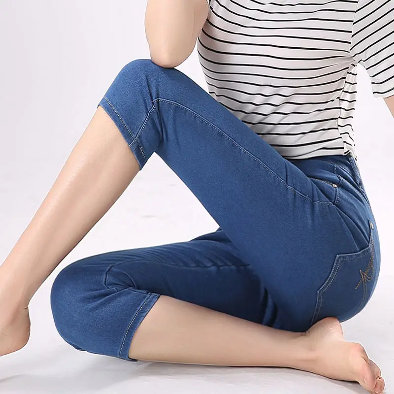 

New Women Skinny Jeans Capris Female Summer Women Stretch Waist Blue Denim Pants Knee Length Pencil Jean Plus Size