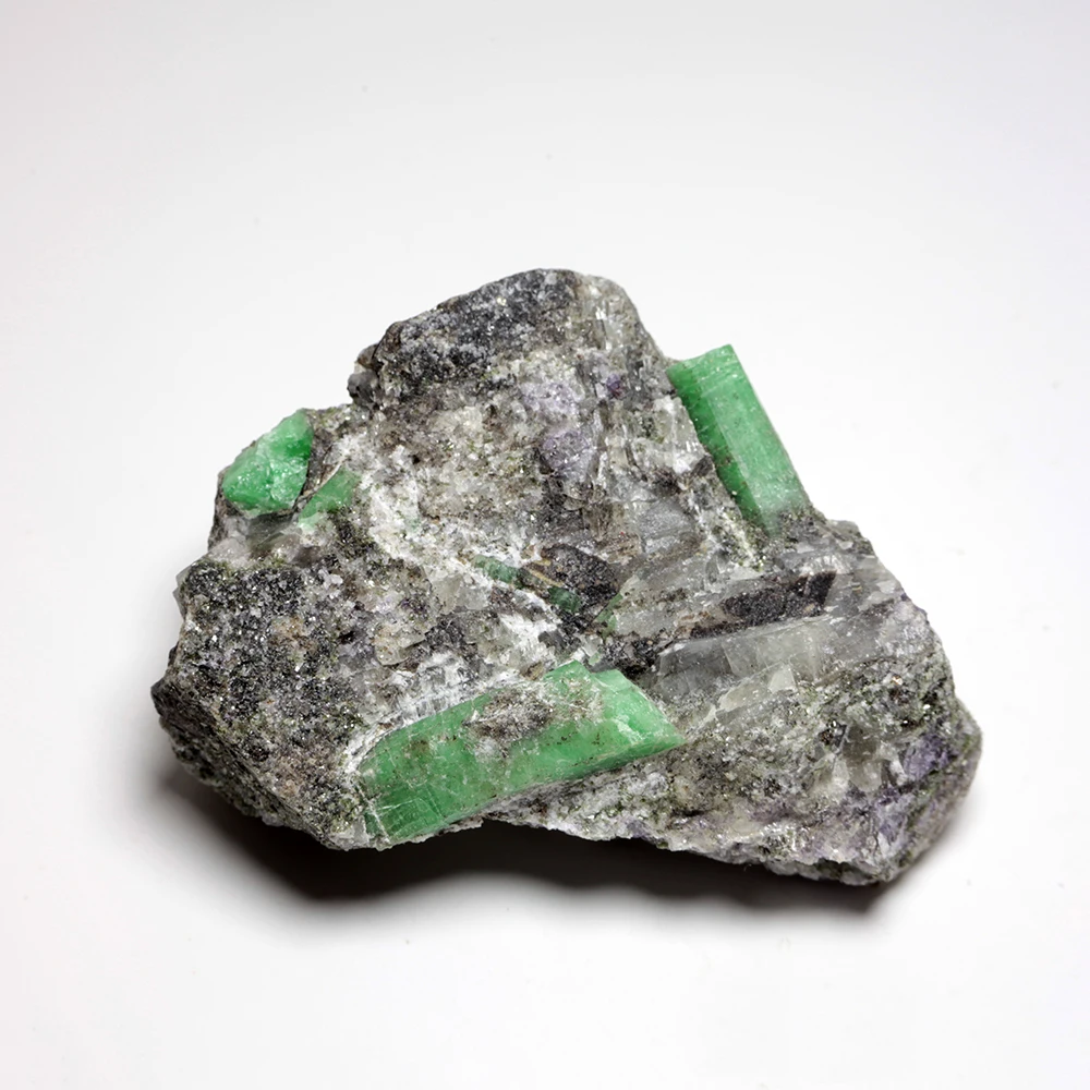 239 г дешевый натуральный изумруд Кварцевый Камень руды образцы минералов коллекция B13-20