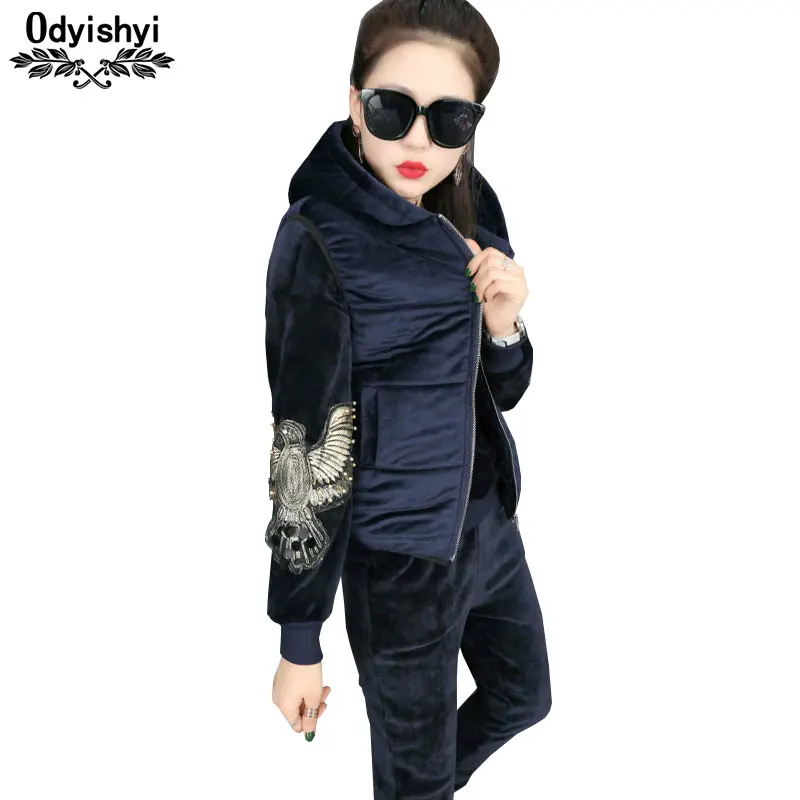 

6XL Plus size Winter Women Set Thick Vest Gold Velvet Bright silk Tracksuit Women Fashion Suit Three-piece Winter Warm Sets H596