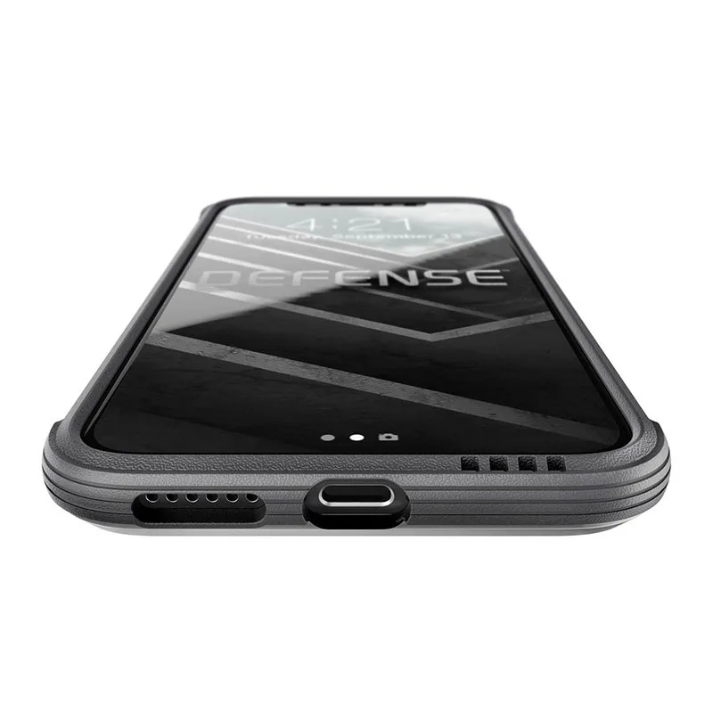 460743_XDoria_DefenseLux_iPhone8_Ballistic-Nylon_04_aef41e1b-7c0d-4eeb-b185-d283f949a25c_1024x1024