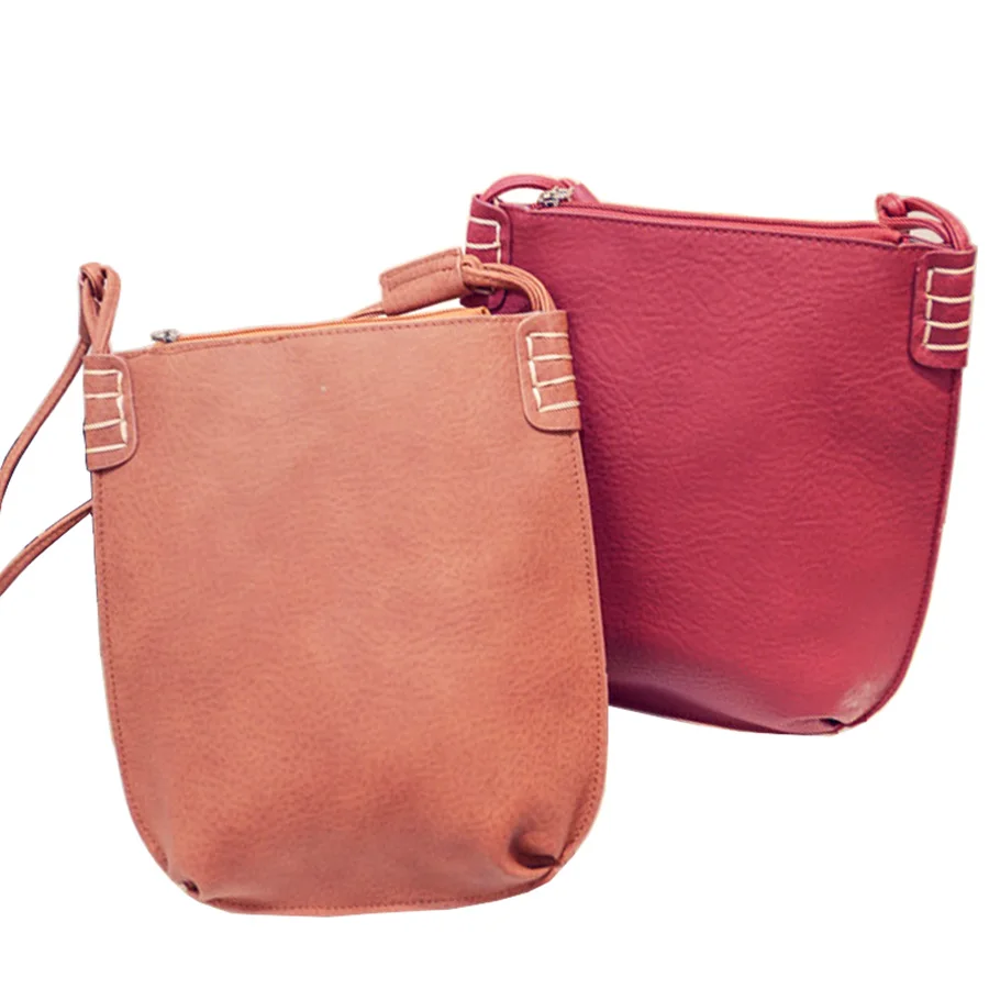 2875984747_700672083