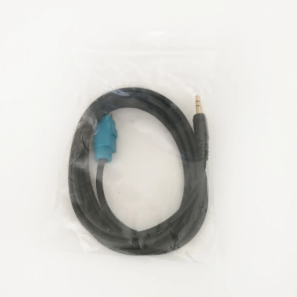 alpine aux cable (3)