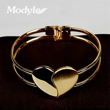 Новинка года. Модный брендовый браслет в форме сердца. Браслеты золотого цвета для женщин. Модные браслеты на запястье