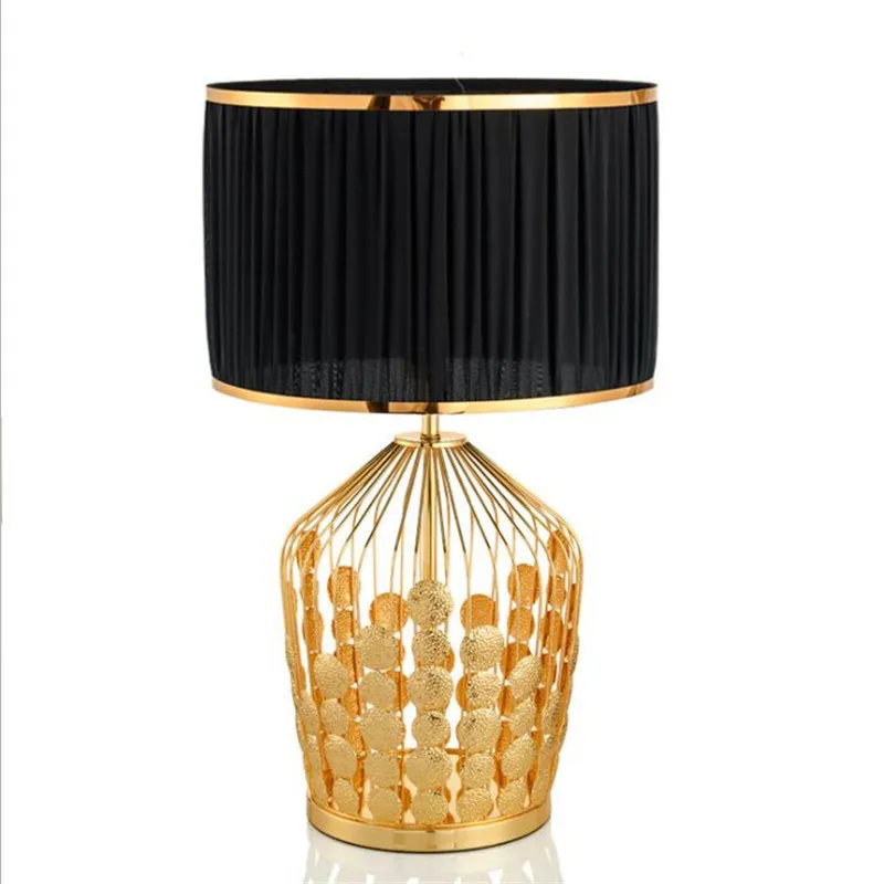 الراقية آخر الحداثة الأمريكية مطلي الذهبي الحديد النسيج E27 الفن الجدول مصباح لغرفة المعيشة غرفة نوم دراسة H 80 سنتيمتر AC 80-265 فولت 1634