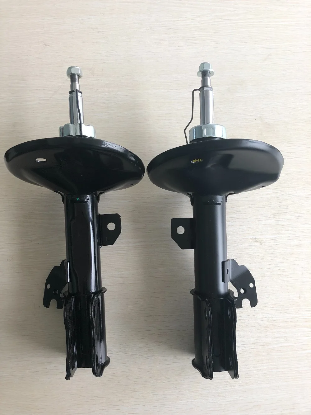 

High quality Front Shock Absorber for TOYOTA ALPHARD ANH1 Front right 48510-80260 Front left 48520-59315 WITHOUT SENSOR