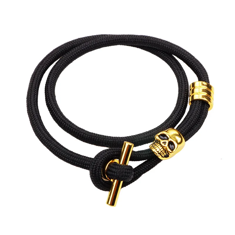 

2017 New Men's Bracelet Bracelet Casual Fashion Bracelet Hand Personalized Skull Charm Bracelet Ladies Preferred Gift