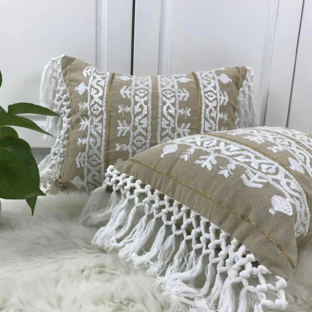 

Linen Embroidery Cushion Cover Grey Blue Khaki Ethical Floral Pillow Case with Tassels For Sofa Seat Simple Home Decor 35*45cm
