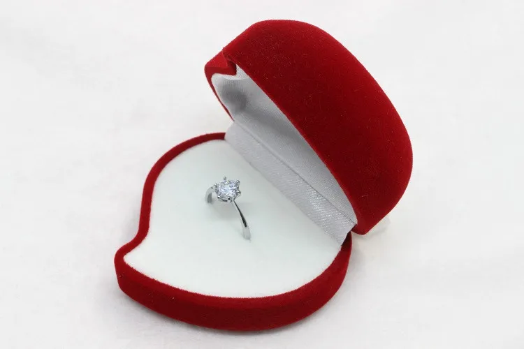 72 отзыва на Футляр под кольцо "Сердце" 4*5, цвет бордовый с золотом от покупате