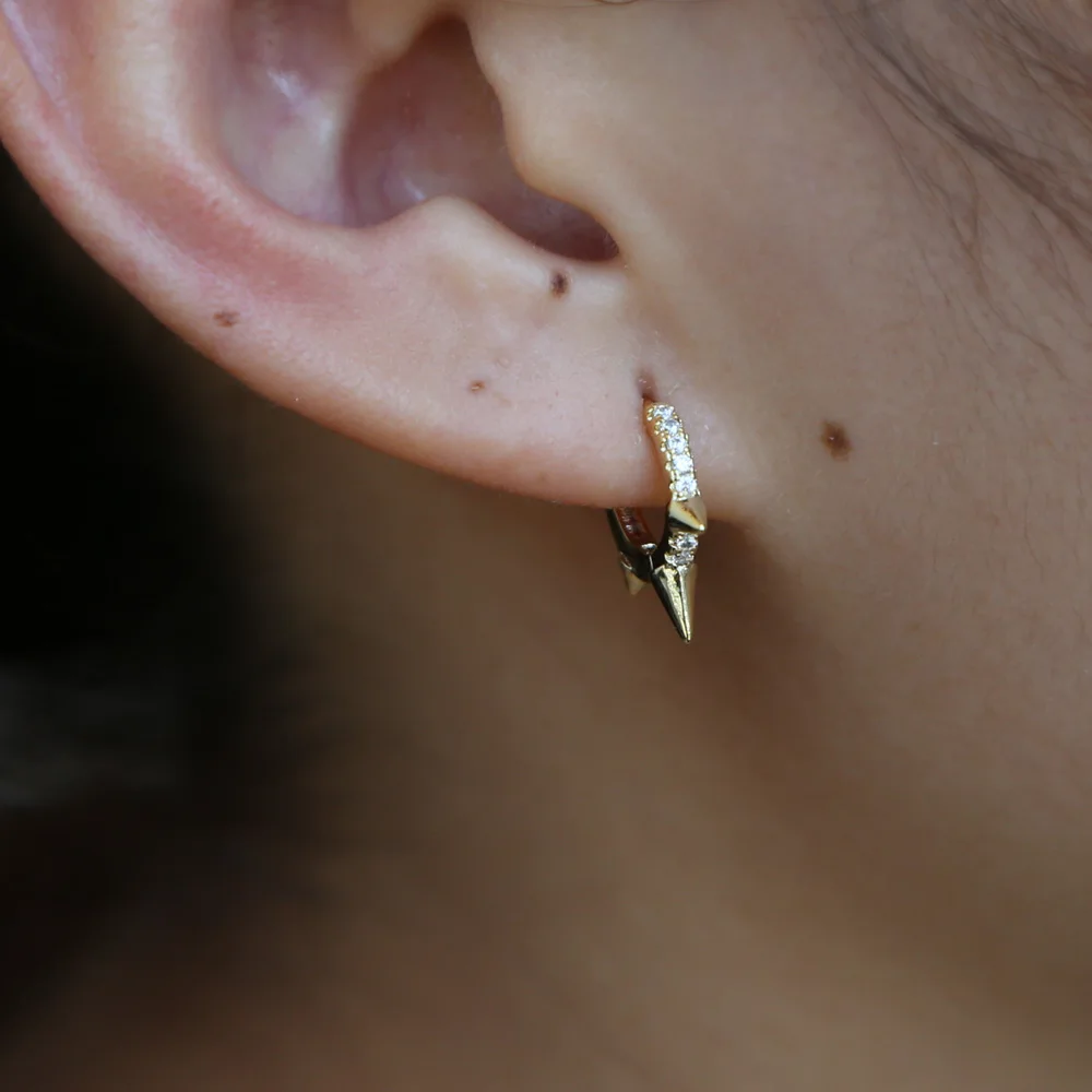 brass Y earring (3)