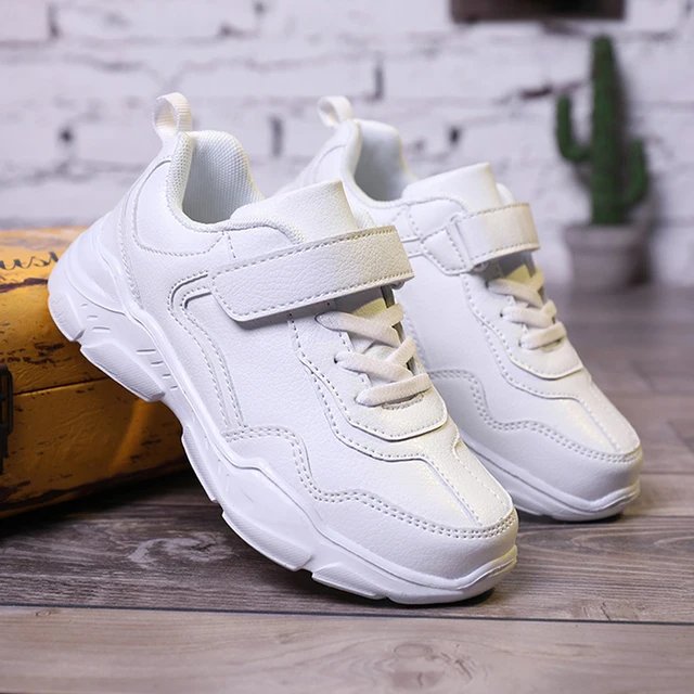 campus ladies sports shoes