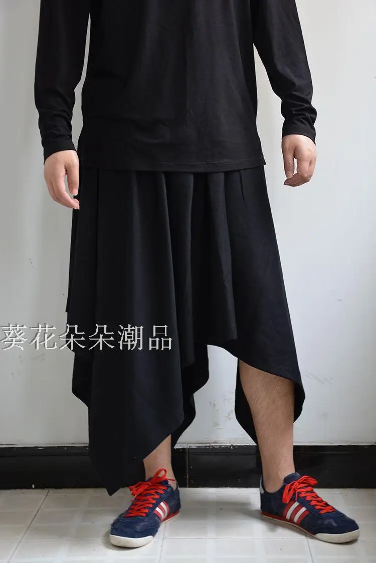 27 44! The new summer eight men's skirt pants culotte
