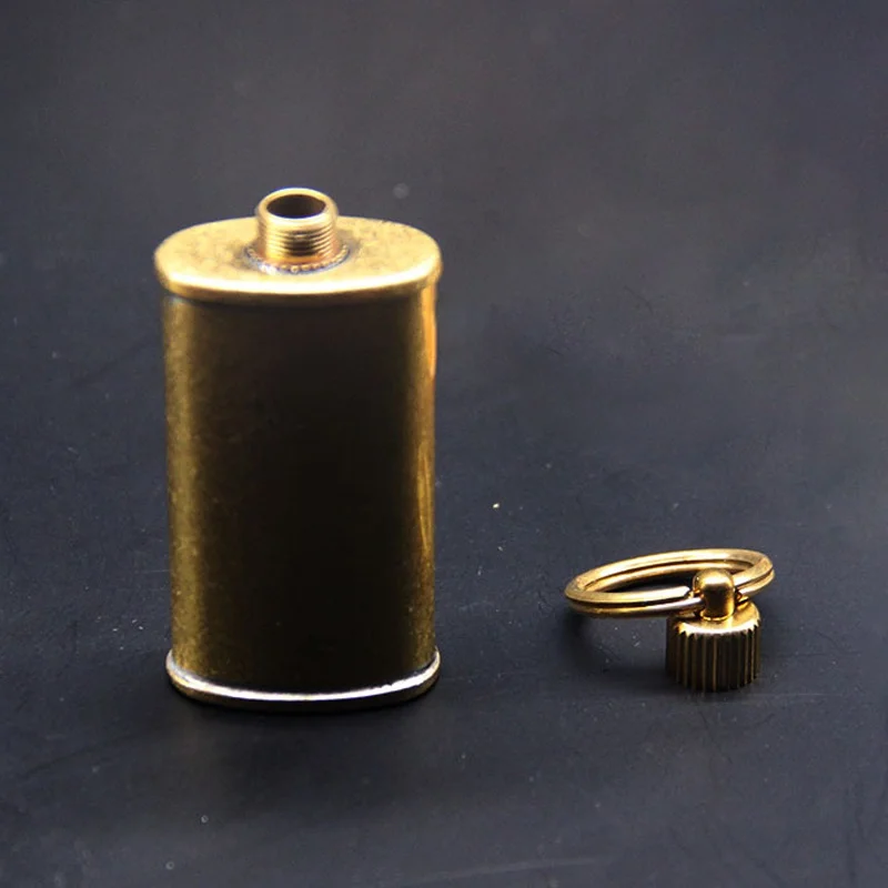 

Kerosene Lighter Pure Copper Oil Bottle Mini Pocket Portable Oil Bottle With Key Ring For Lighter Cigarette Lighter men's gifts