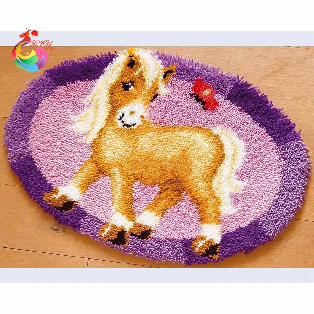 Latch hook rug kits Crochet hook embroidery Wool for felting cross