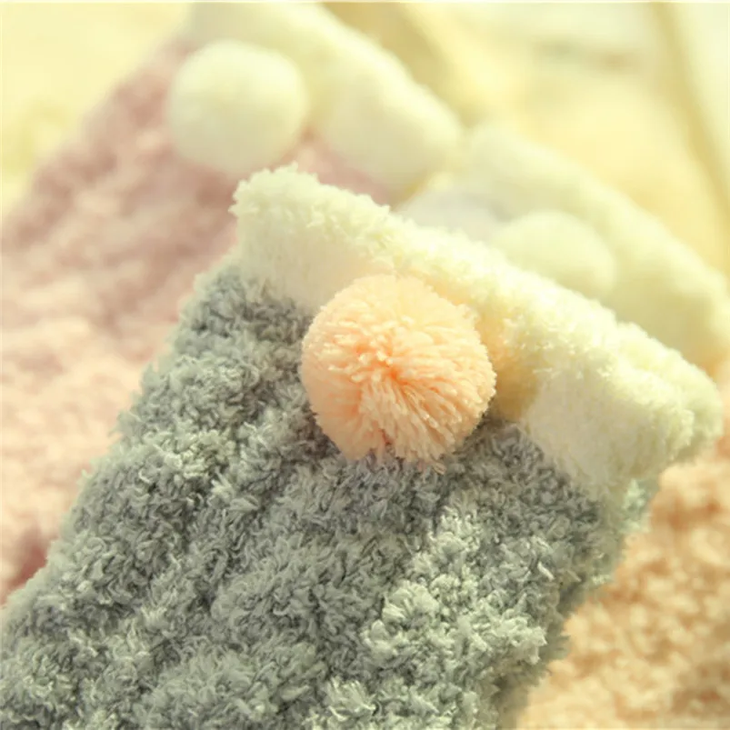 Winter Warm Mid-Calf Length Coral Velvet Socks Thicken Towel Fabric Floor Socks Harajuku Style Kawaii Velvet Sleep Meias  D17 (9)