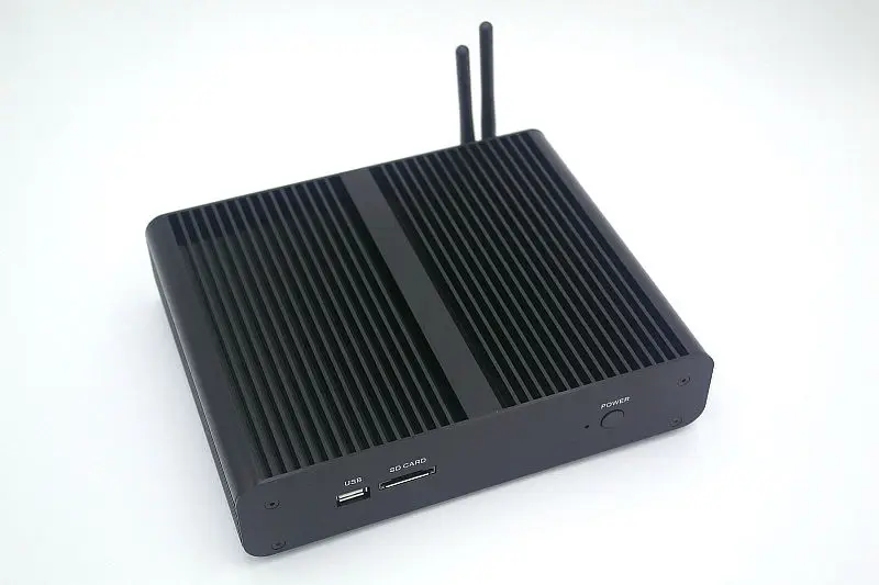 Newest Kaby Lake R 8Gen Fanless mini pc i7 8550u Intel UHD620 win10 Quad Core 8 Threads DDR4 2133 2400 NUC Freeshipping pc