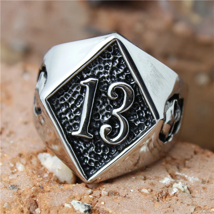 

Size 7 to 16 Band Party 316L Stainless steel Polishing Silver Biker 13 Ring Cool Skull Biker Ring