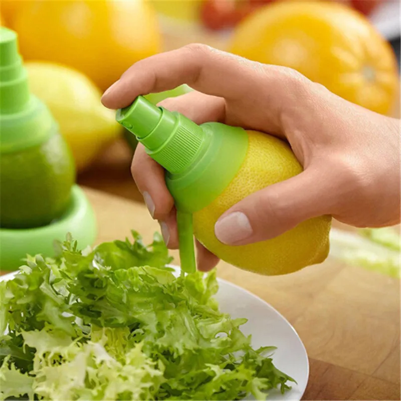 

2pcs/set Lemon Sprayer Plastic Manual for Orange Lemon Fruit Squeezer 100% Original Juice Citrus Squeezer Fruit&Vegetable Tool
