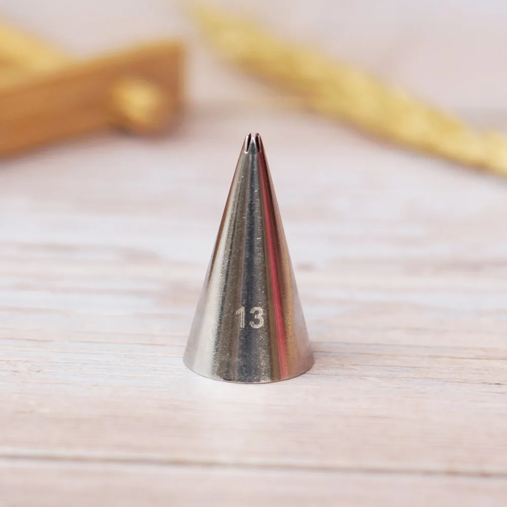 #13-18 Open Star Icing Nozzle Stainless Steel Small Size Piping Tip Cake Decorating Tips Royal Icing Pastry Tip Tools Bakeware cake decorating tip set,cake icing nozzles,baking nozzle set,cake decorating nozzle set